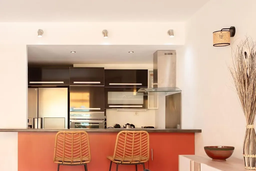 C9 - 2 Bdr 10 Min Palais Festivals & Sea - Ac, Parking & Balcony Apartment Cannes 0*,