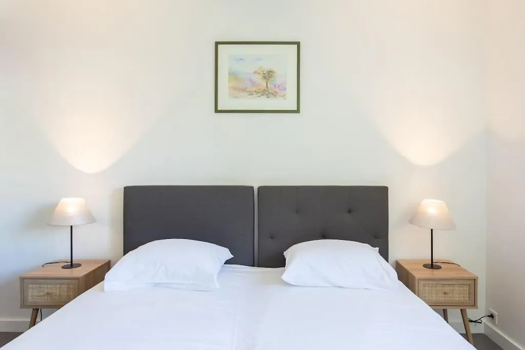 C9 - 2 Bdr 10 Min Palais Festivals & Sea - Ac, Parking & Balcony Apartment Cannes 0*,