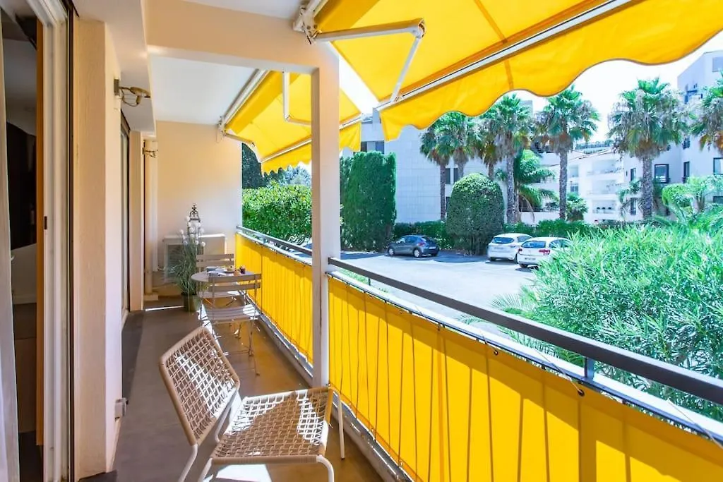 C9 - 2 Bdr 10 Min Palais Festivals & Sea - Ac, Parking & Balcony Apartment Cannes